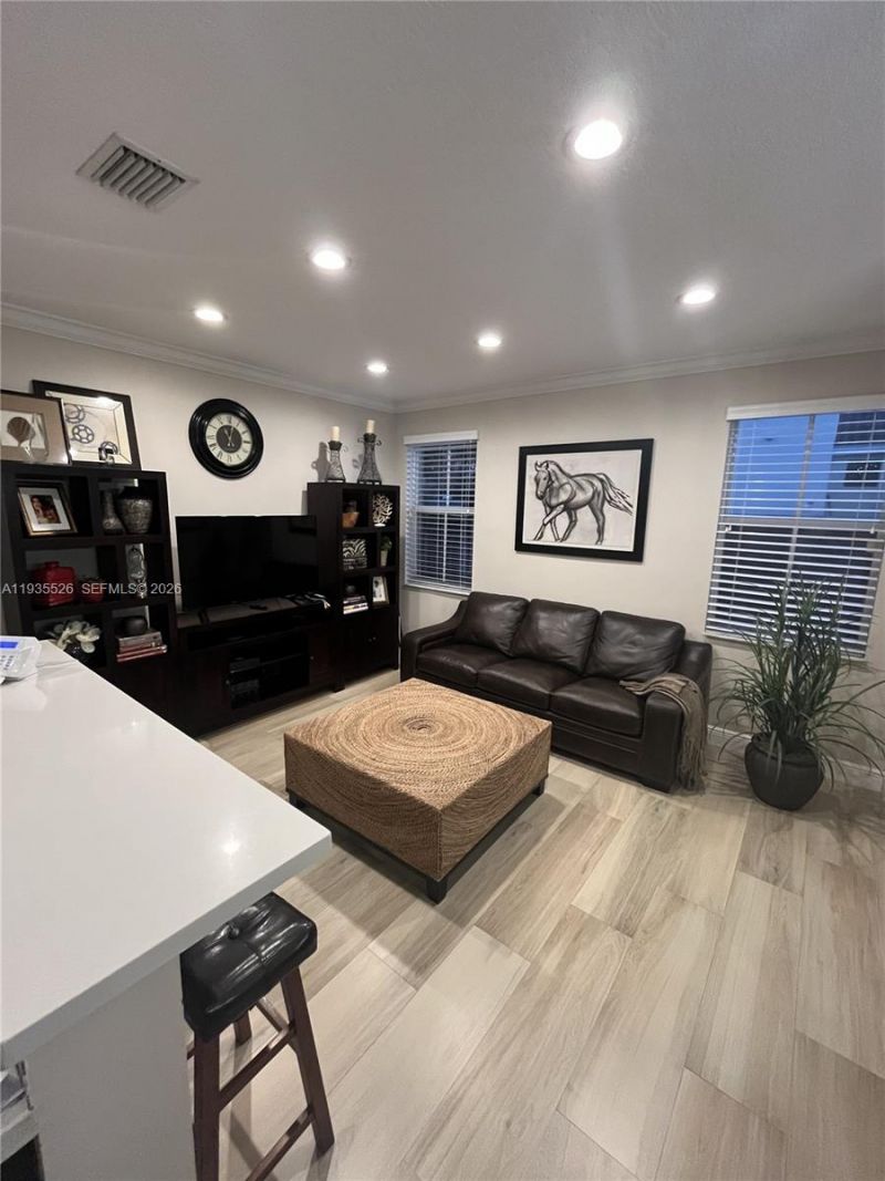 10872 SW 89th St, Unit 10872, Miami, FL 33176 Photo