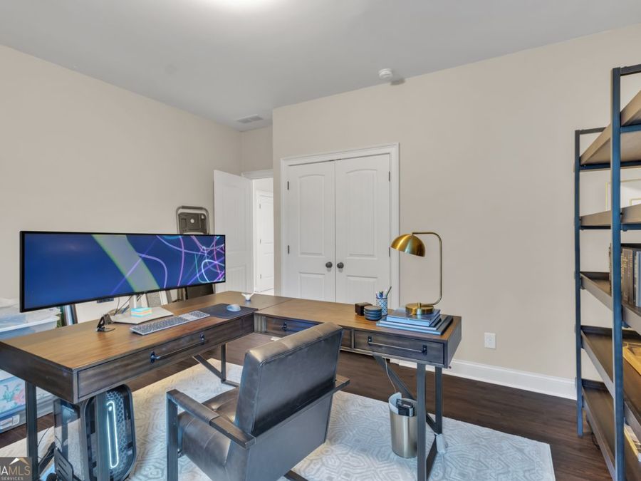 Property Image 37
