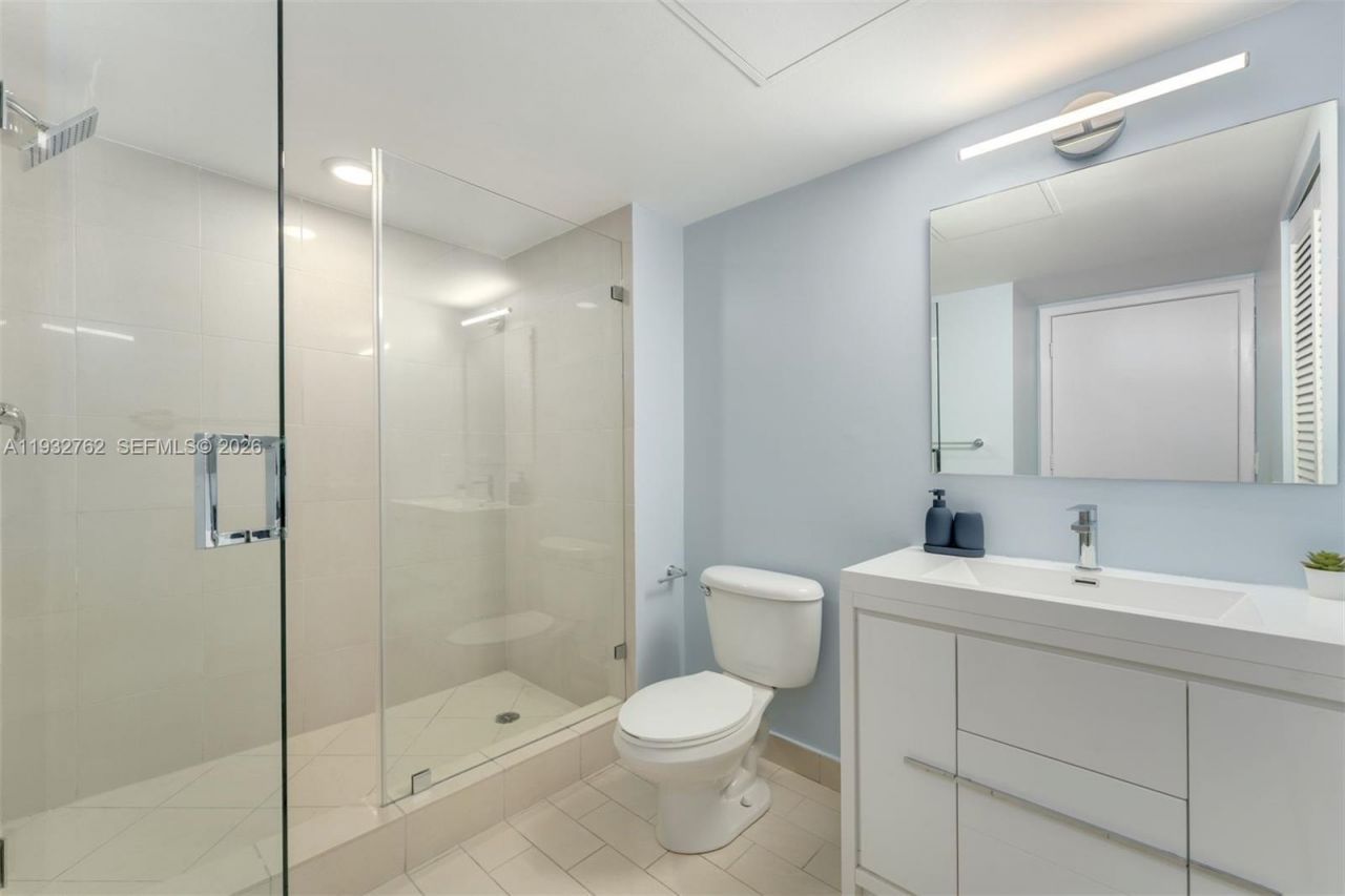 1111 SW 1st Ave, Unit 721-N, Miami, FL 33130 Photo