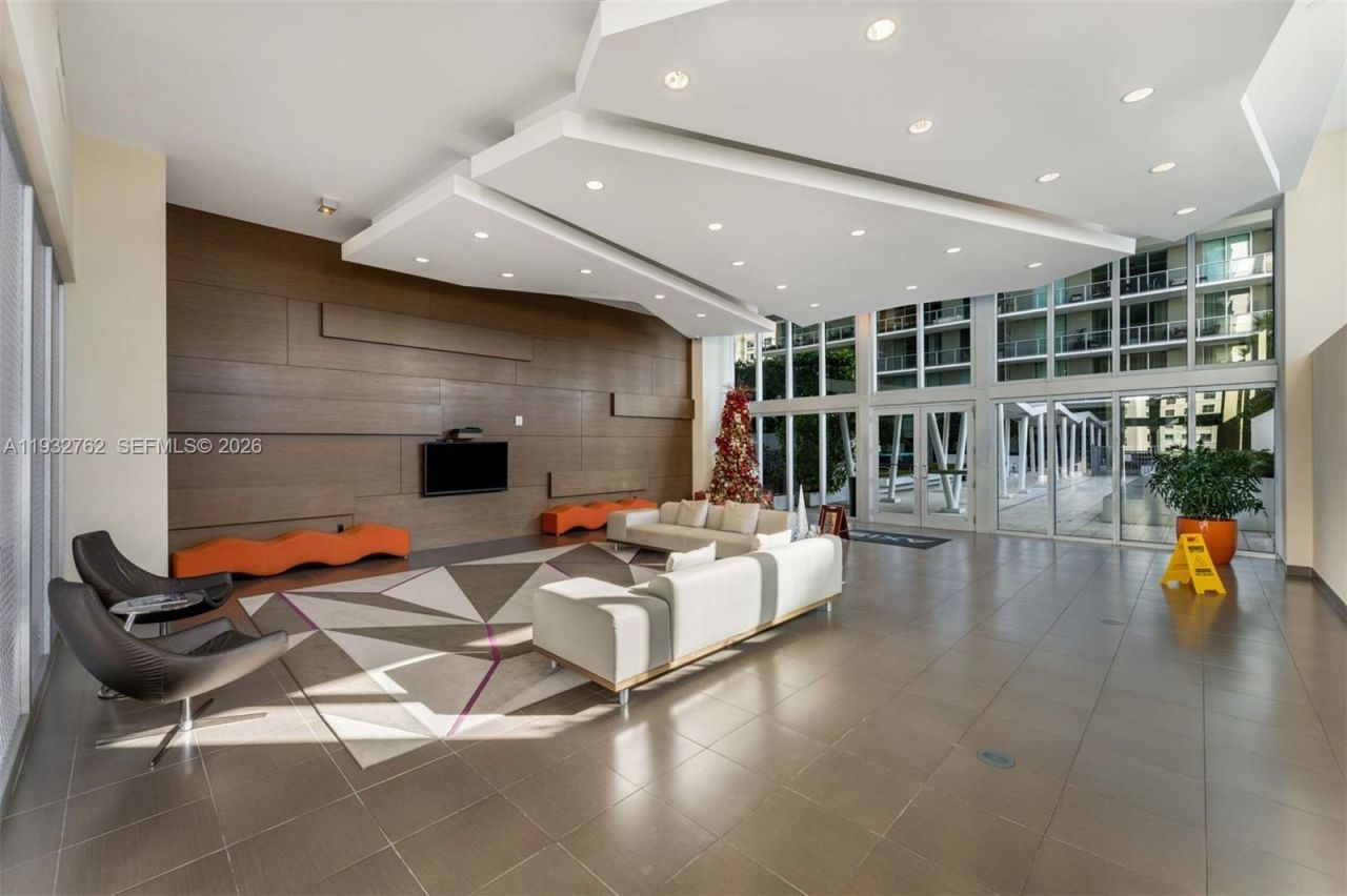 1111 SW 1st Ave, Unit 721-N, Miami, FL 33130 Photo