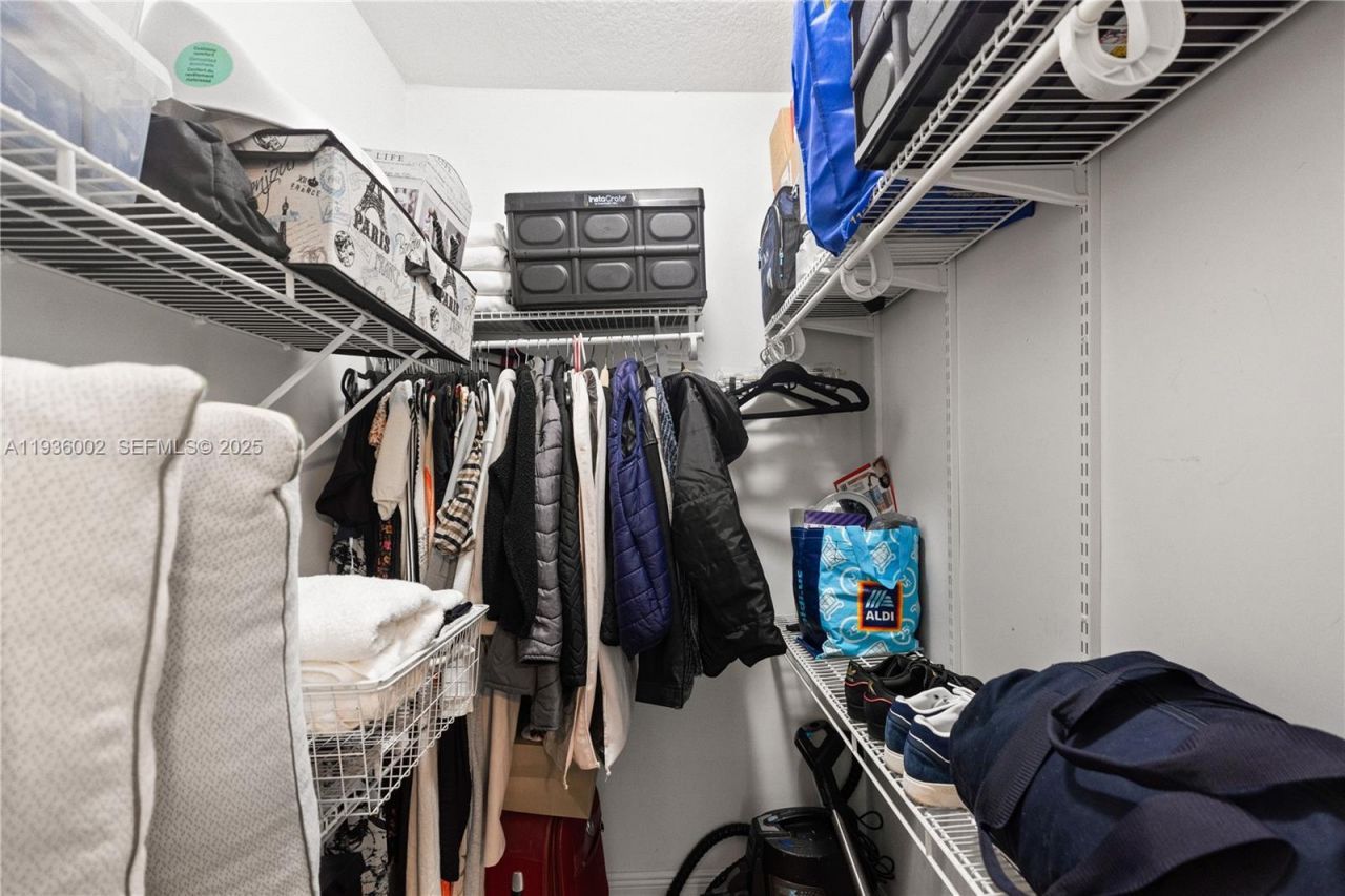 7918 Harbor Island Dr, Unit 212, North Bay Village, FL 33141 Photo