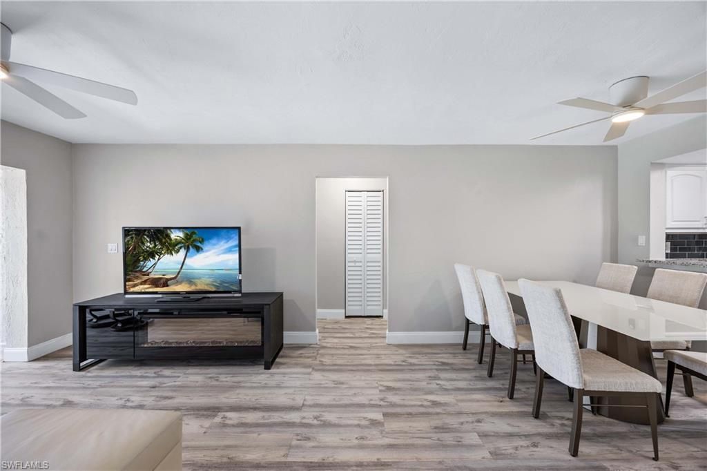 228 Fox Glen Dr, Unit 3310, Naples, FL 34104 Photo