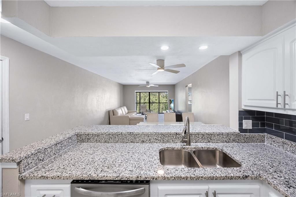 228 Fox Glen Dr, Unit 3310, Naples, FL 34104 Photo