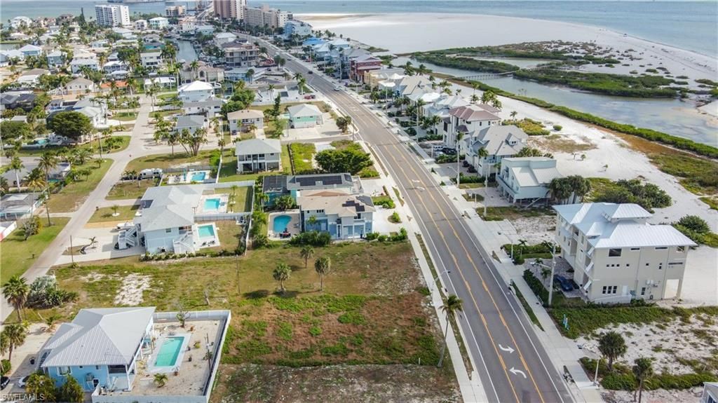 8033 Estero Blvd, Fort Myers Beach, FL 33931 Photo