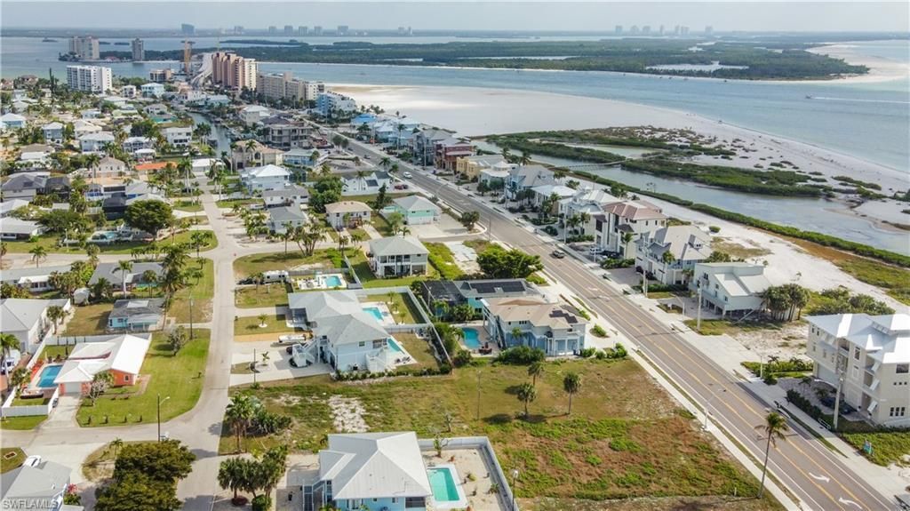 8033 Estero Blvd, Fort Myers Beach, FL 33931 Photo