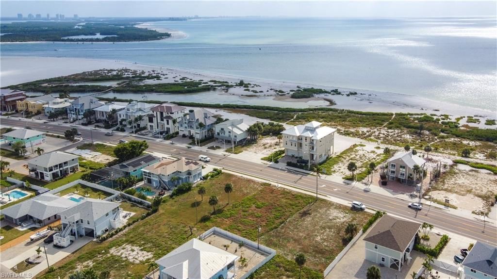 8033 Estero Blvd, Fort Myers Beach, FL 33931 Photo
