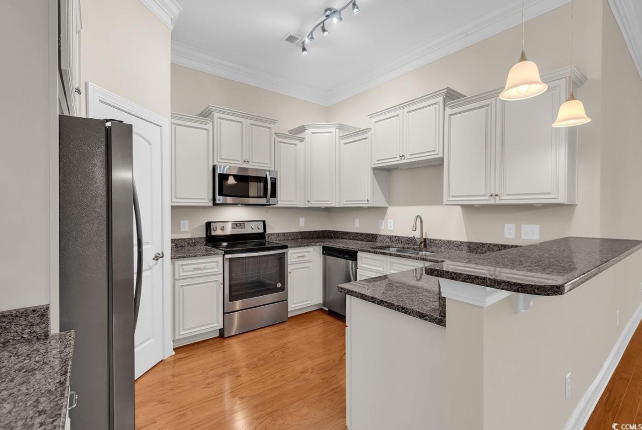 48 Mingo Dr. Photo 10