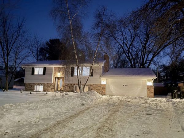 424 106th Avenue NW, Coon Rapids, MN 55448