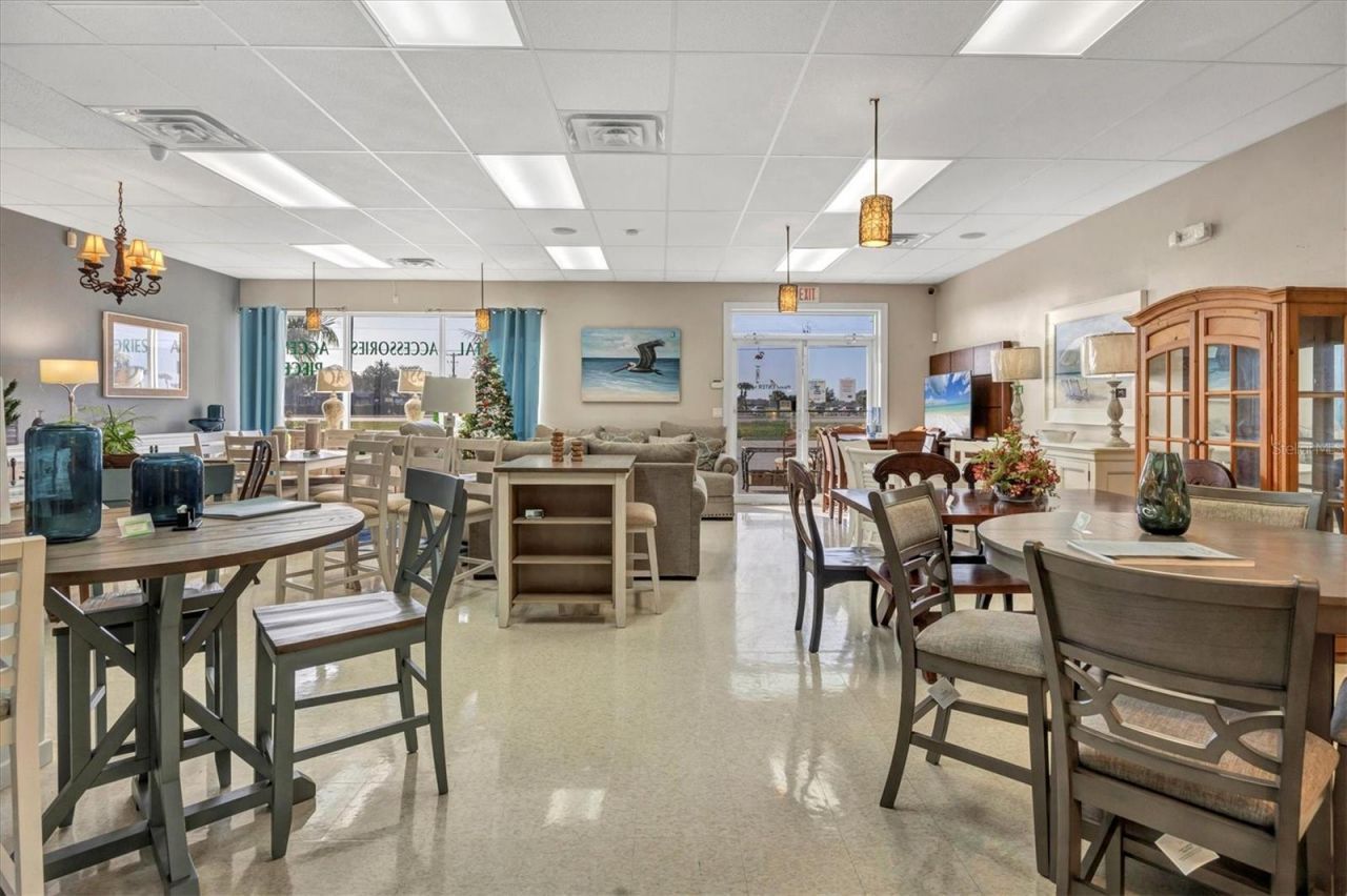 12456 N Access Road, Port Charlotte, FL 33981 Photo