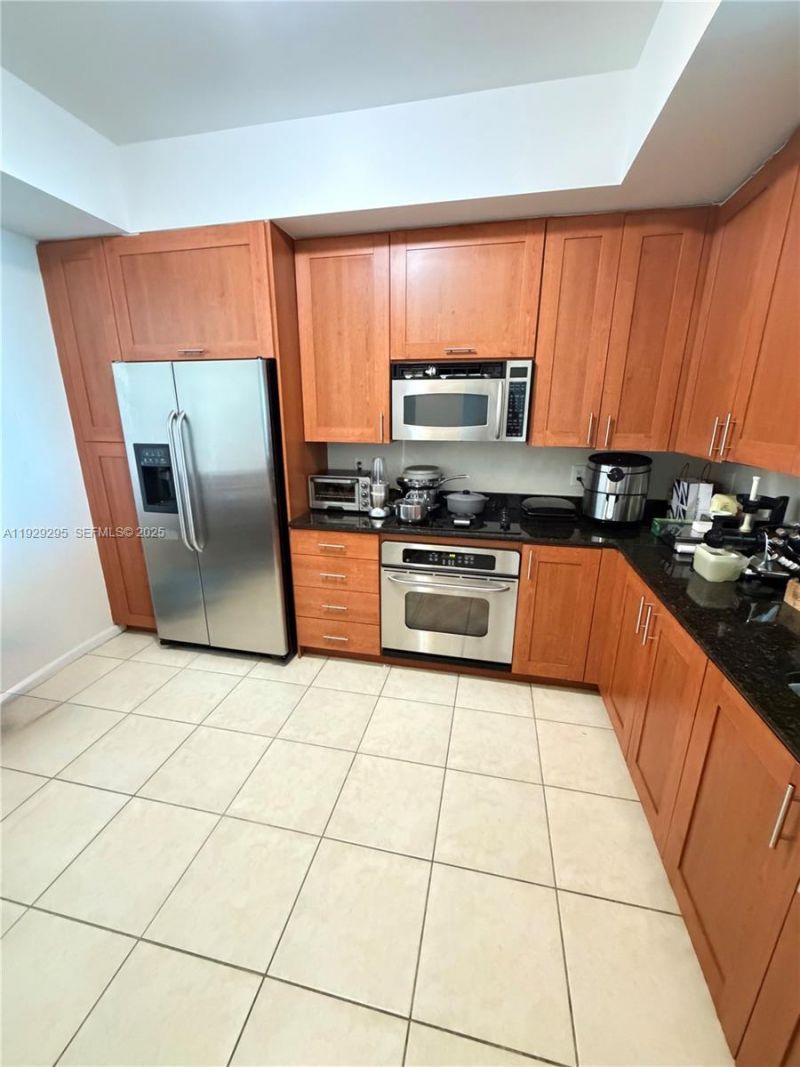 3340 NE 190th St, Unit 608, Aventura, FL 33180 Photo