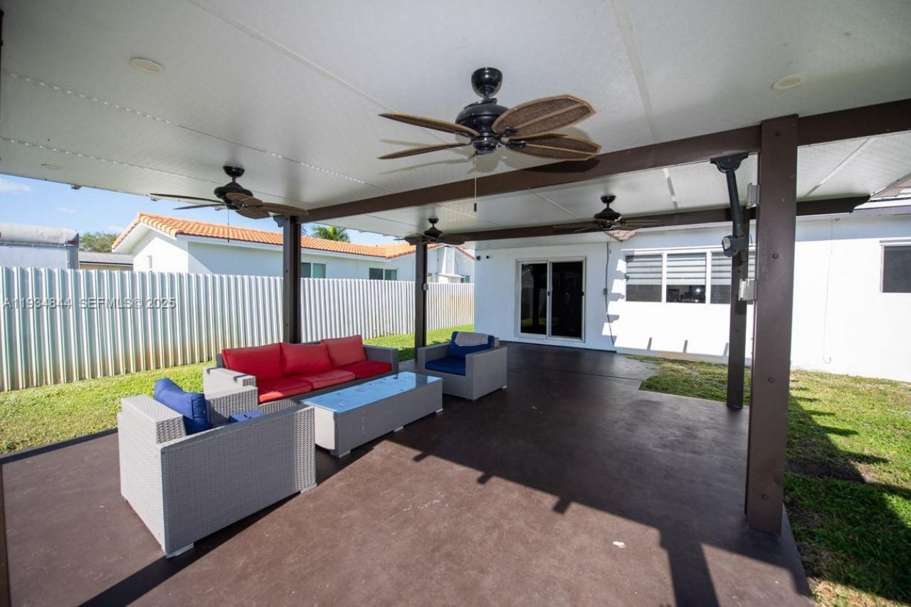 5012 Taft St, Hollywood, FL 33021 Photo