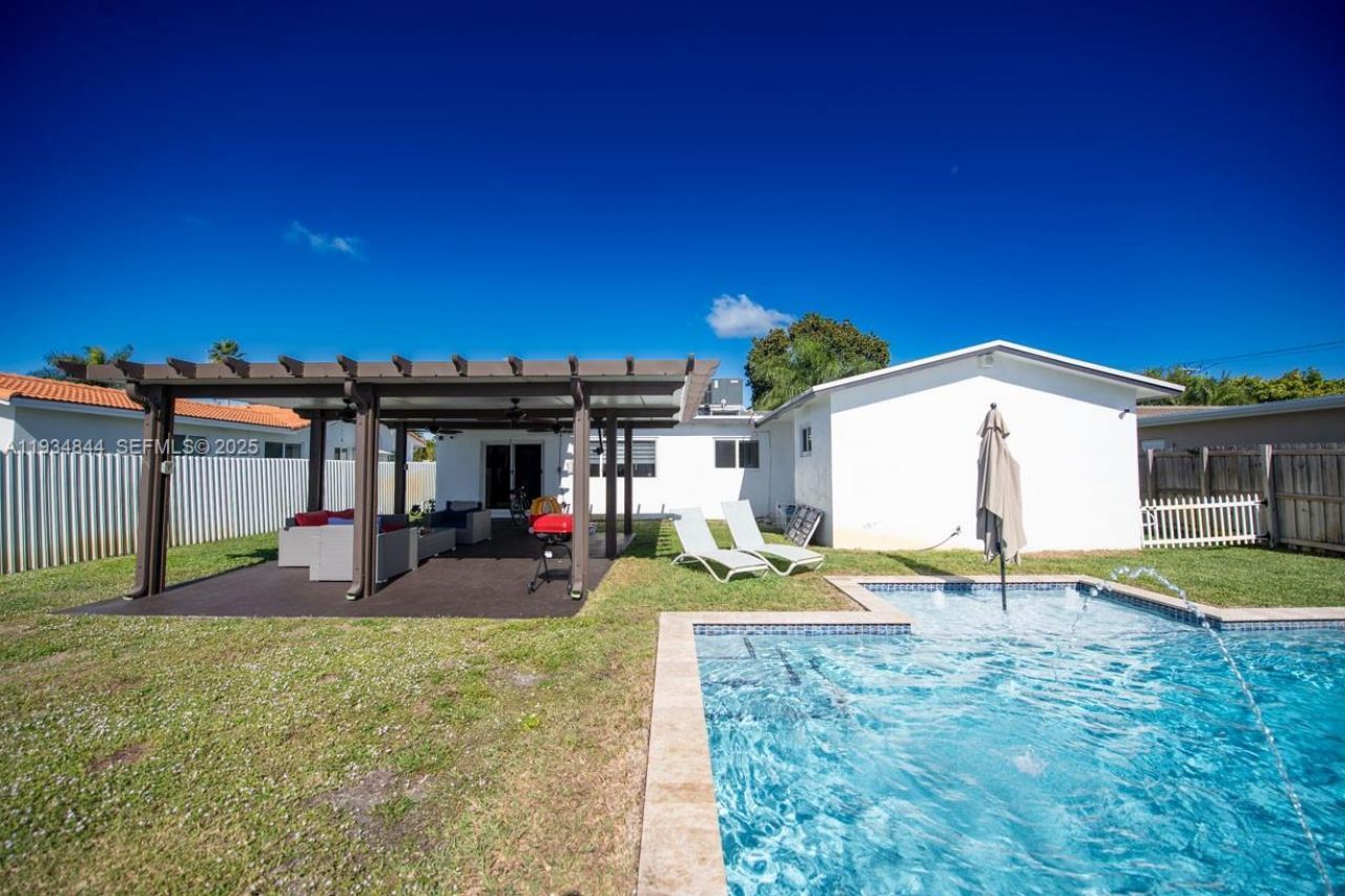 5012 Taft St, Hollywood, FL 33021 Photo