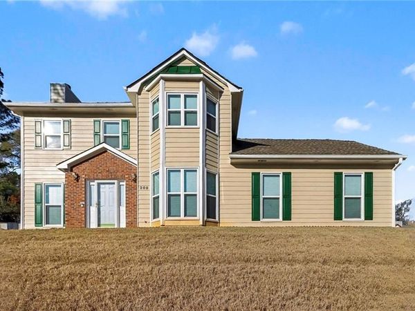 200 Weatherly Drive, Fayetteville, GA 30214