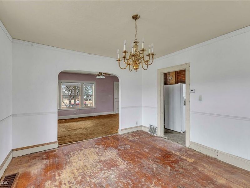 1698 Wickford Road, Cleveland, OH 44112 Photo 12