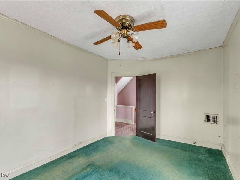 1698 Wickford Road, Cleveland, OH 44112 Photo 21