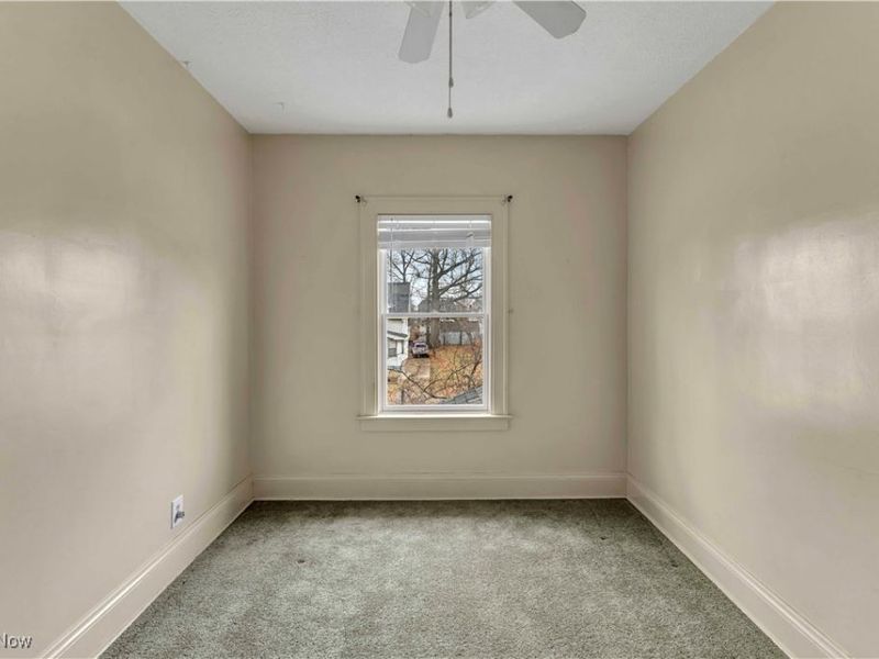 1698 Wickford Road, Cleveland, OH 44112 Photo 22