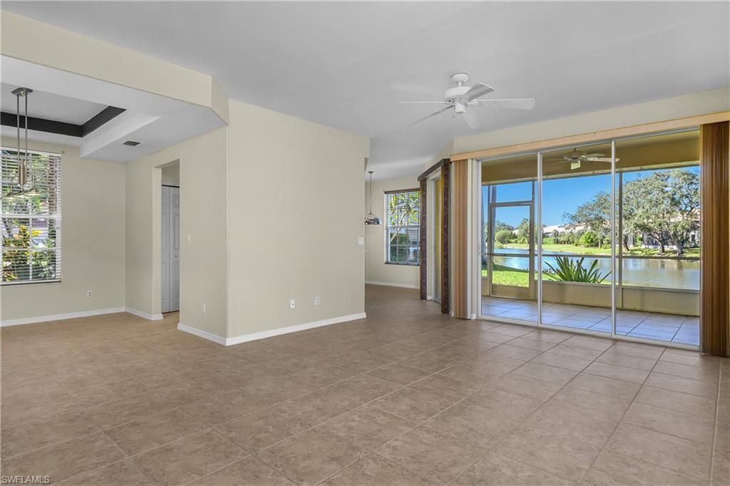 2265 Arielle Dr, Unit 2307, Naples, FL 34109 Photo