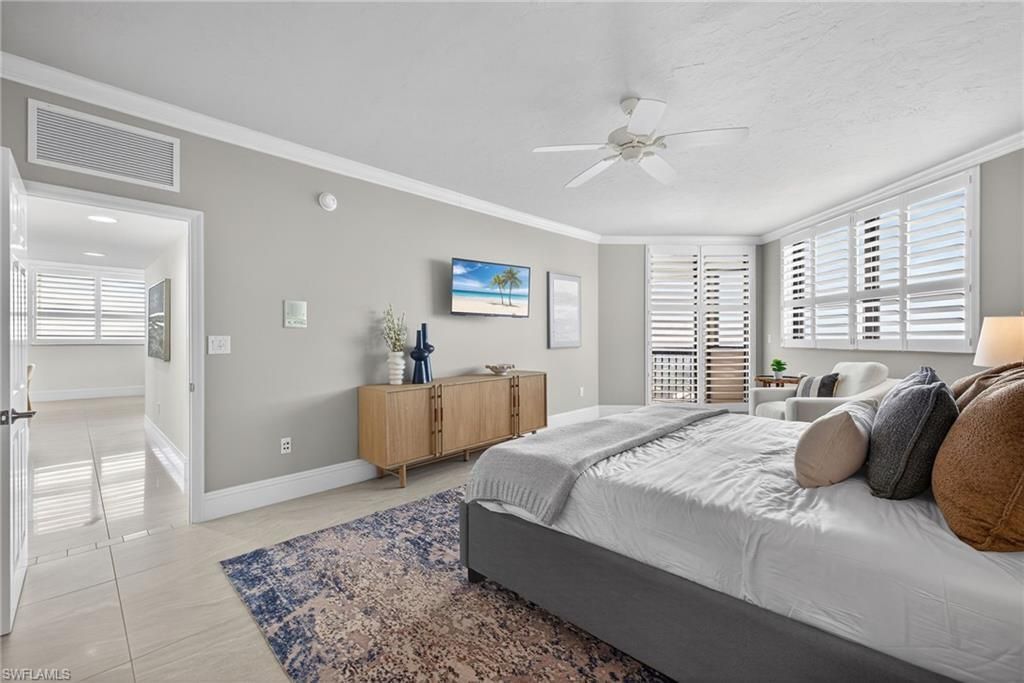 6001 Pelican Bay Blvd, Unit Penthouse, Naples, FL 34108 Photo