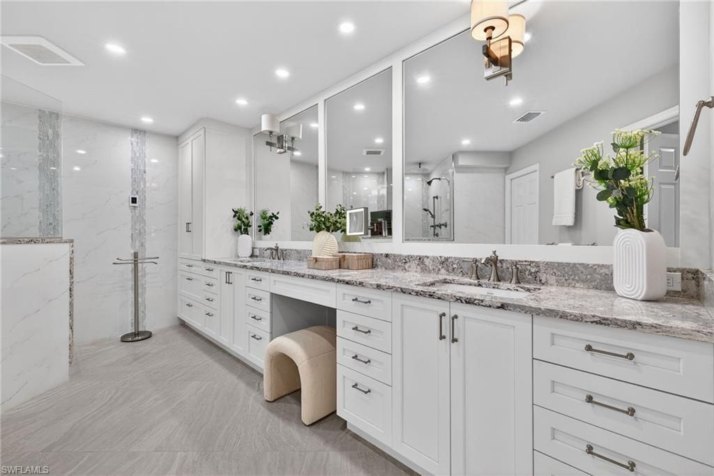6001 Pelican Bay Blvd, Unit Penthouse, Naples, FL 34108 Photo