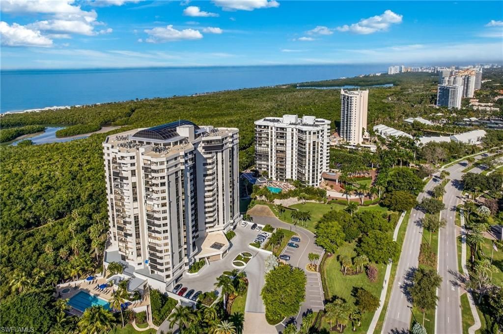 6001 Pelican Bay Blvd, Unit Penthouse, Naples, FL 34108 Photo