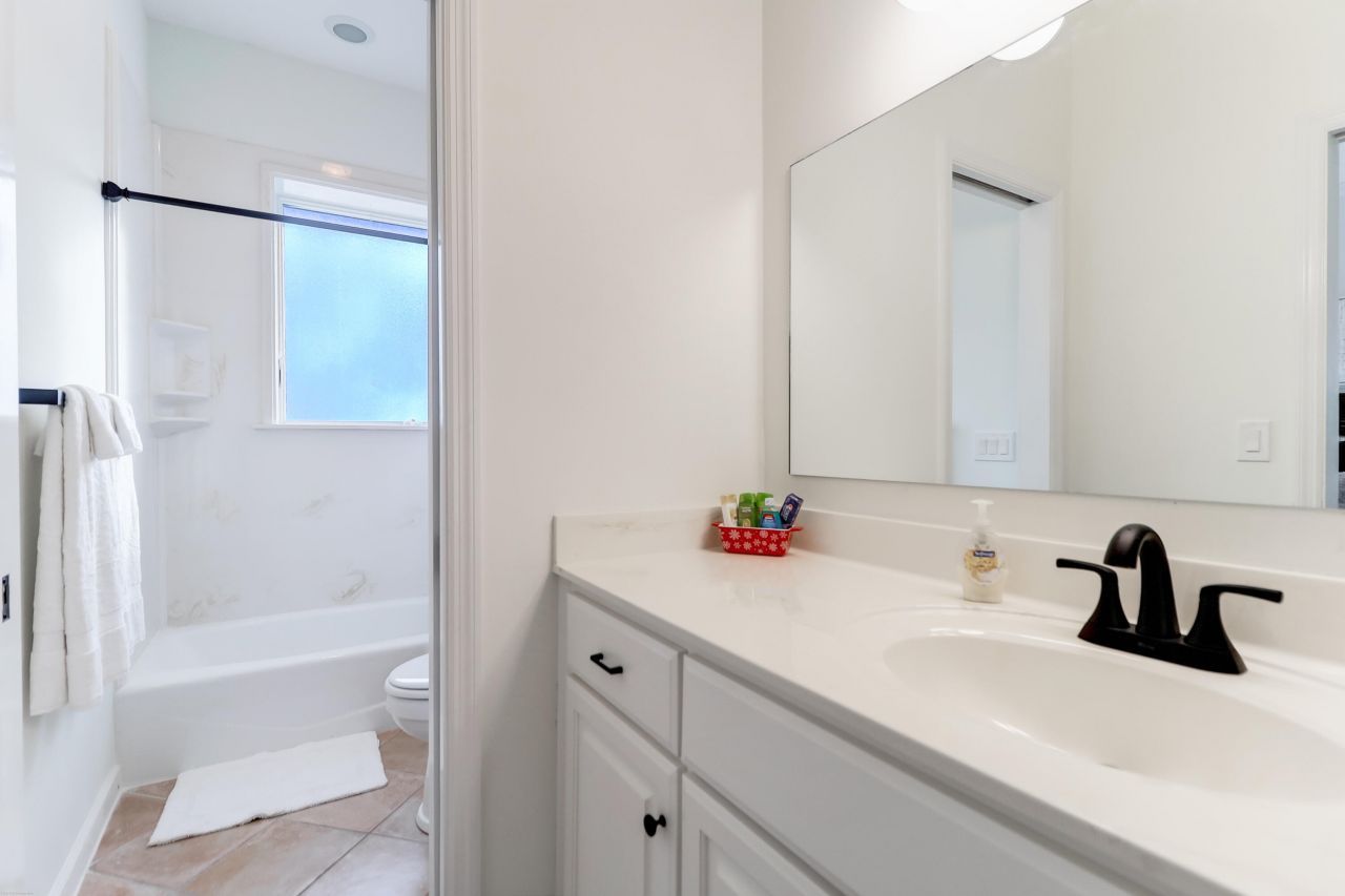 6615 Old Jacksonboro Road Photo 22