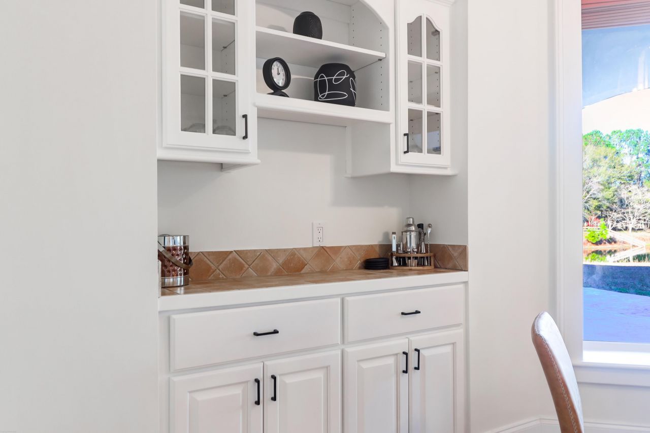 6615 Old Jacksonboro Road Photo 9