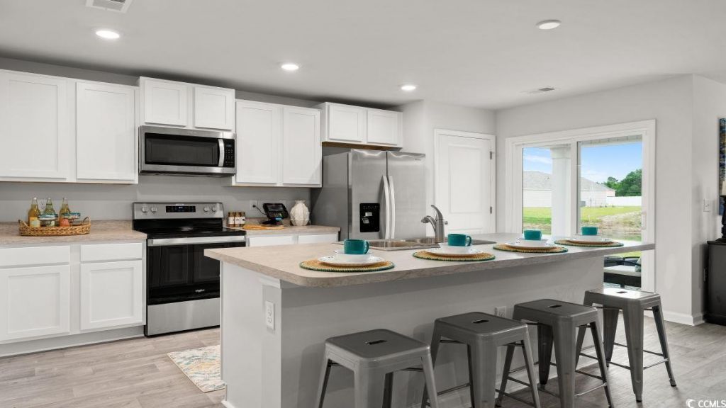 543 Acosta Circle Photo 4