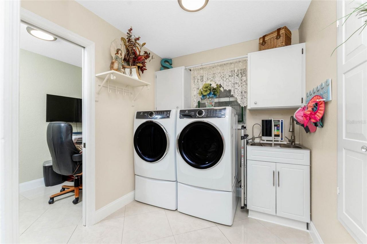 740 Via Esplanade, Punta Gorda, FL 33950 Photo