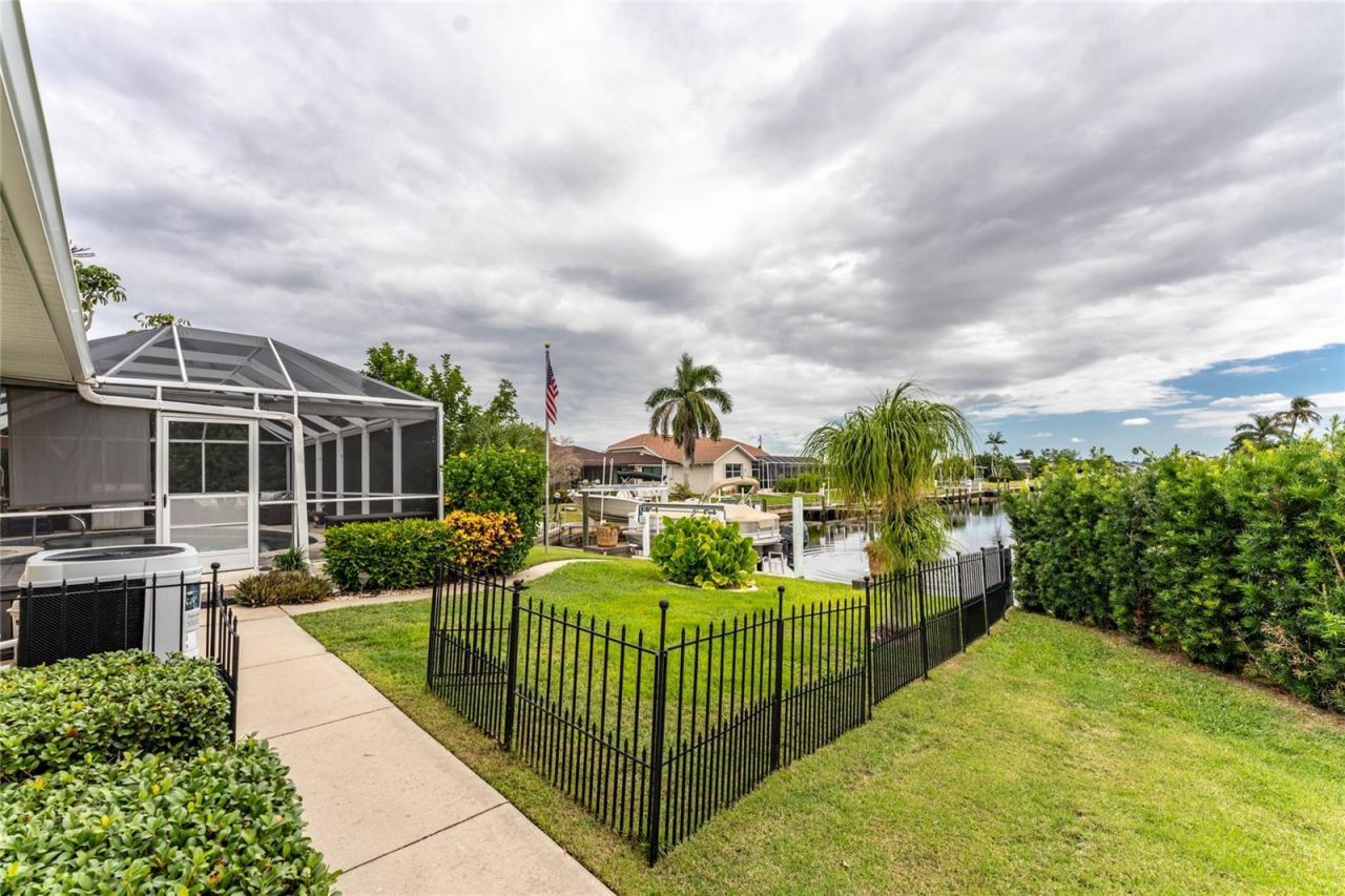 740 Via Esplanade, Punta Gorda, FL 33950 Photo