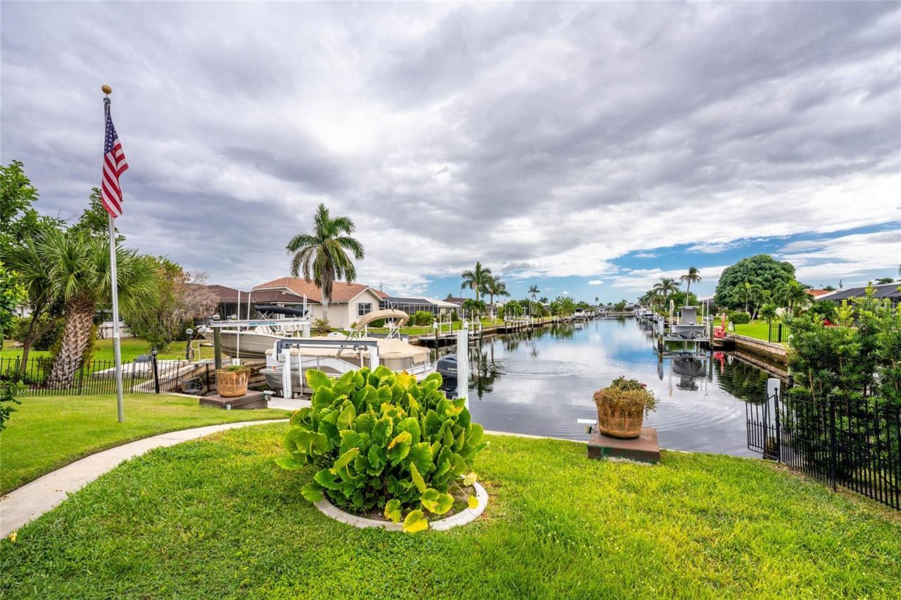 740 Via Esplanade, Punta Gorda, FL 33950 Photo