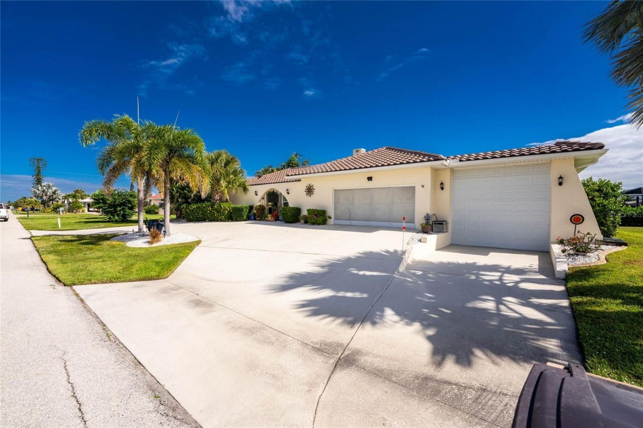 740 Via Esplanade, Punta Gorda, FL 33950 Photo