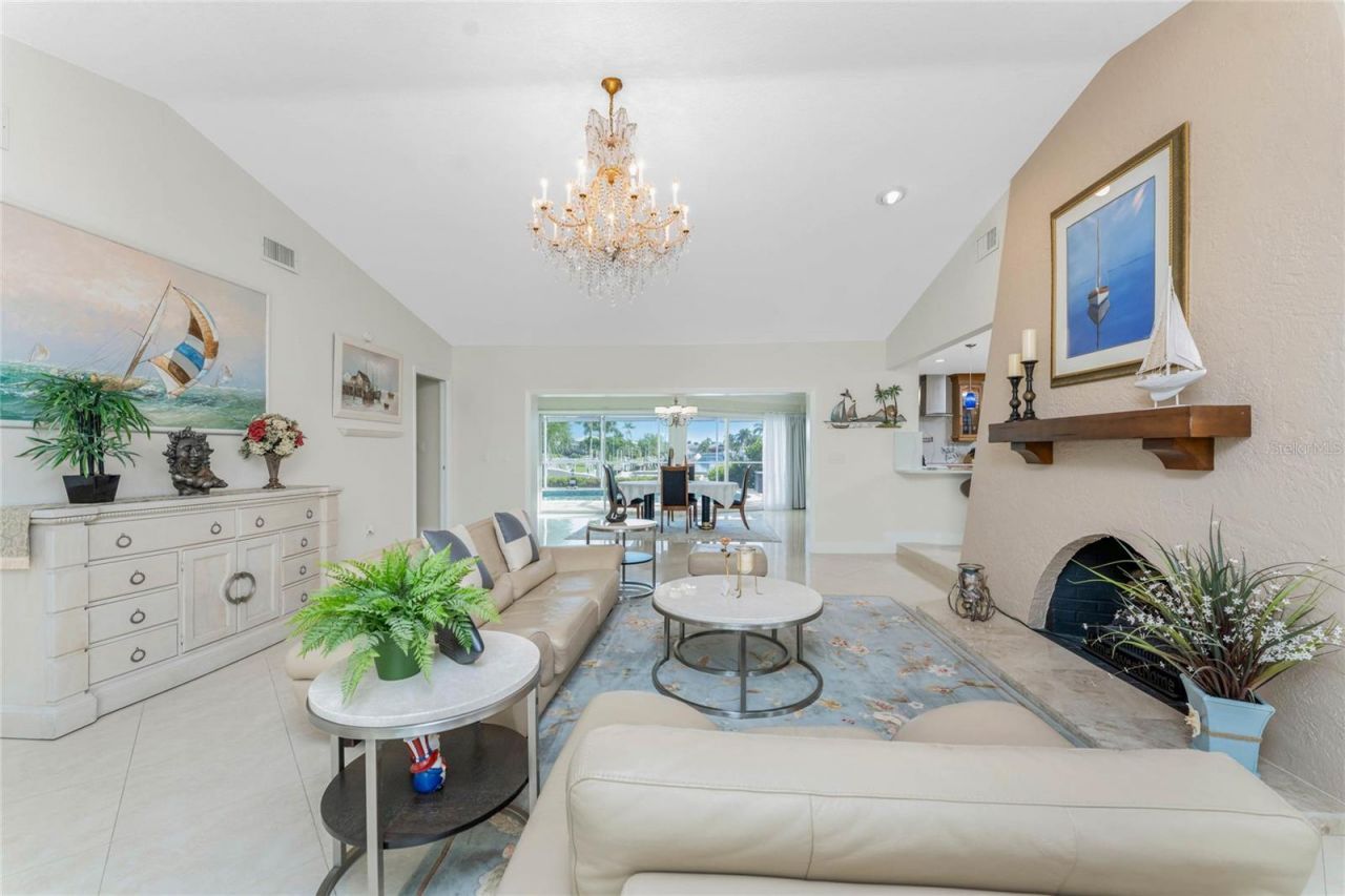 740 Via Esplanade, Punta Gorda, FL 33950 Photo