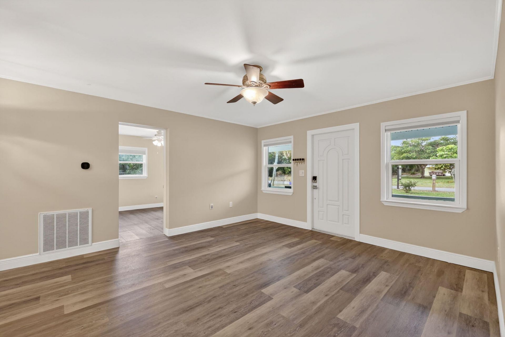 607 SE Cortez Avenue, Stuart, FL 34994 Photo