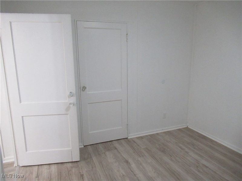 15615 Lotus Drive, Cleveland, OH 44128 Photo 17