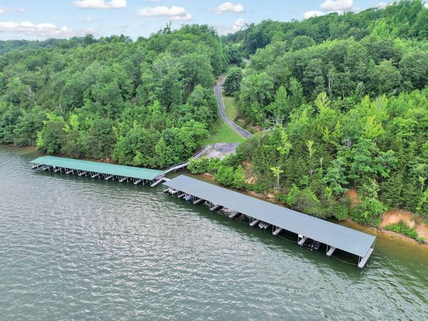 370 River Run Trail, Spring City, TN 37381