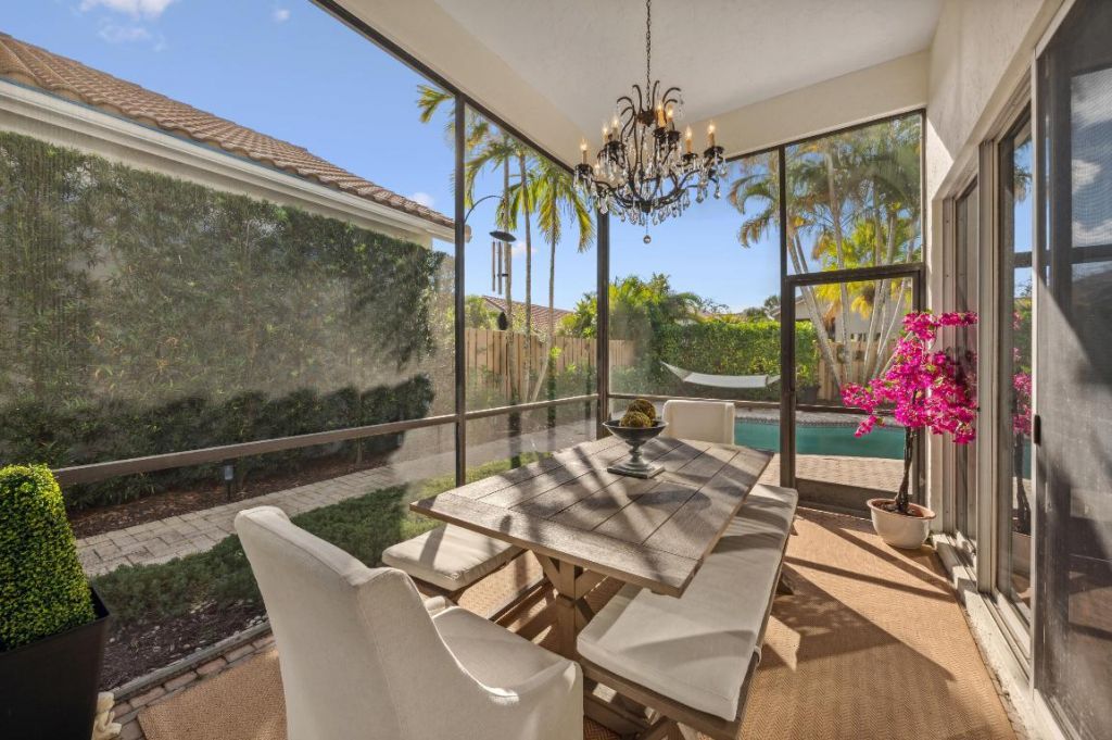 6667 NW 25th Avenue, Boca Raton, FL 33496 Photo