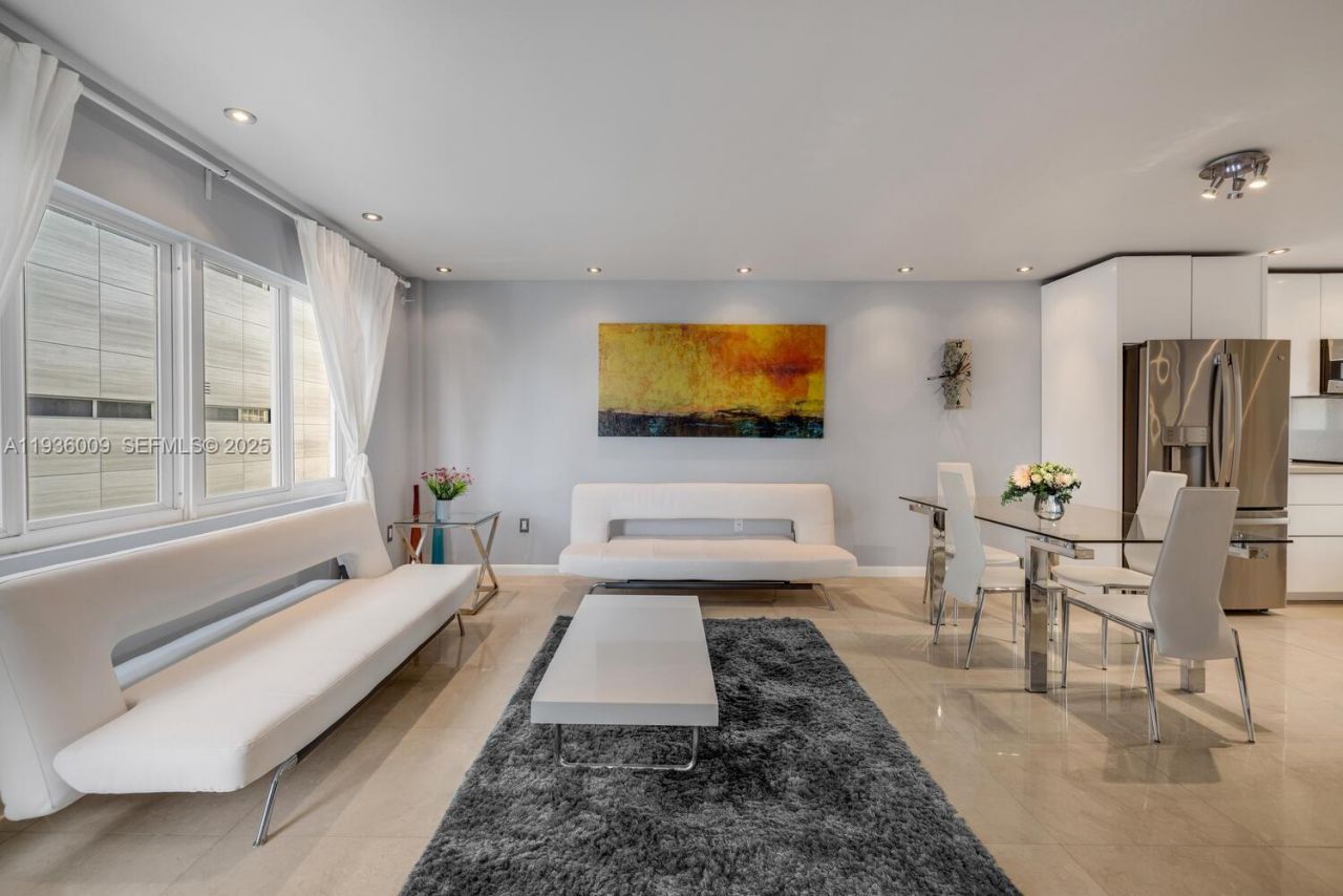 325 Ocean Dr, Unit 409, Miami Beach, FL 33139 Photo