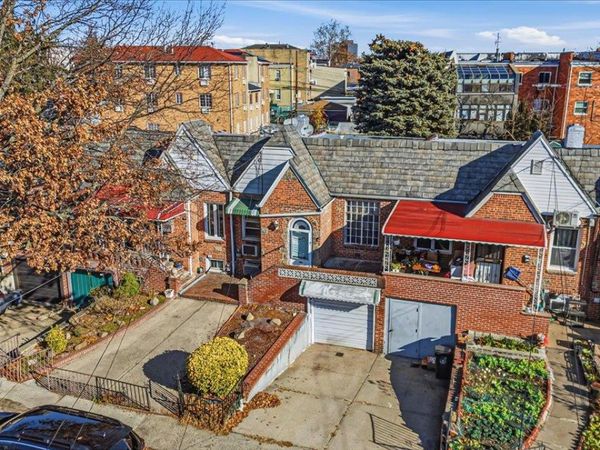 54-09 80th Street, Elmhurst, NY 11373