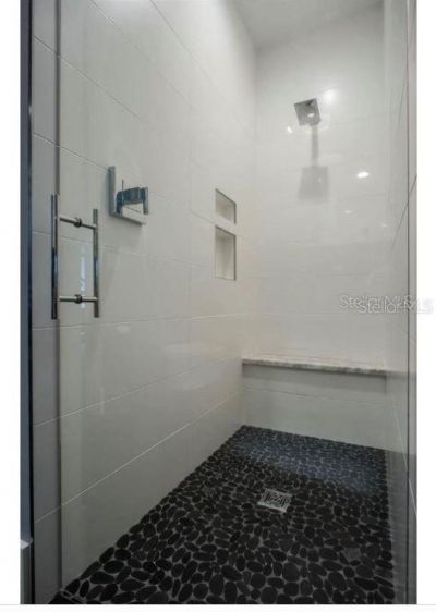 356 Bayview Drive Ne, Saint Petersburg, FL 33704 Photo