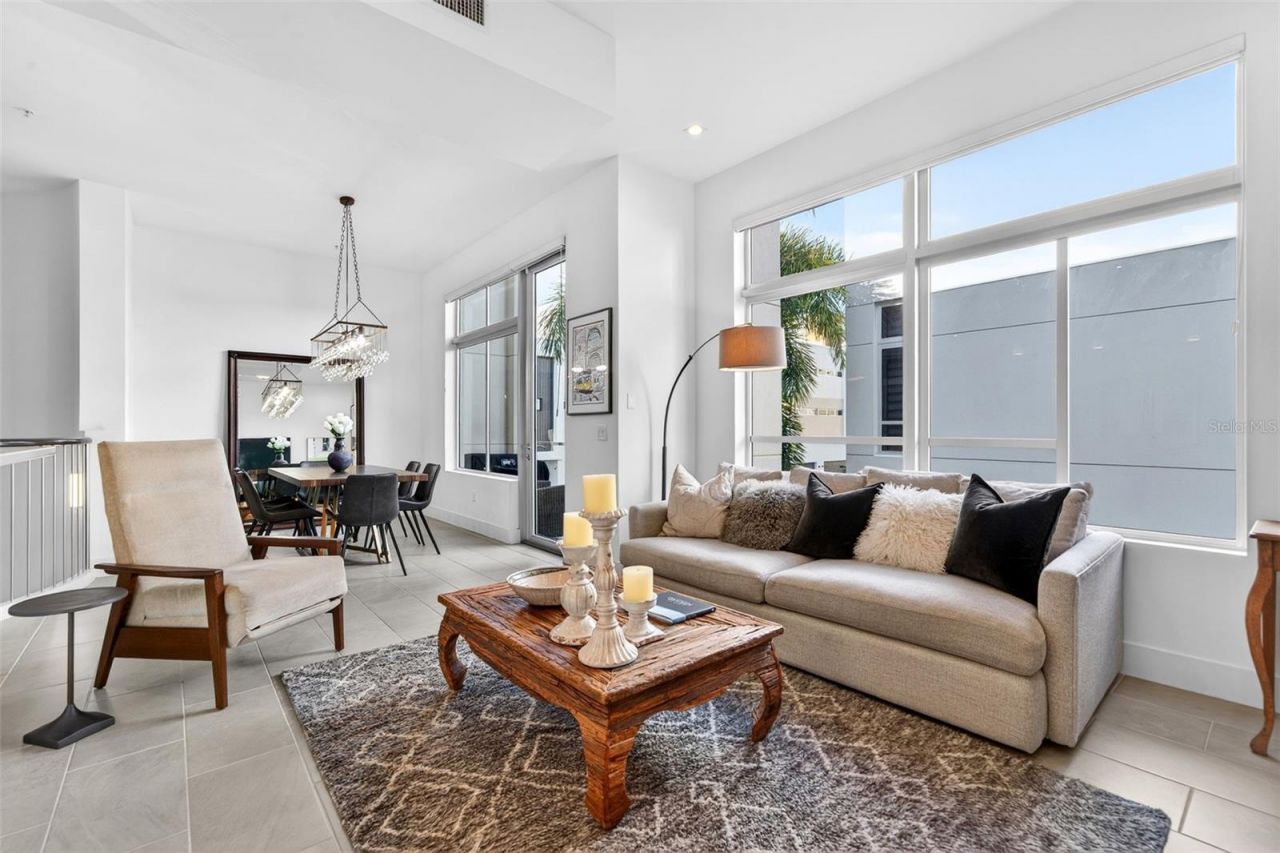 234 Cosmopolitan Court, Sarasota, FL 34236 Photo