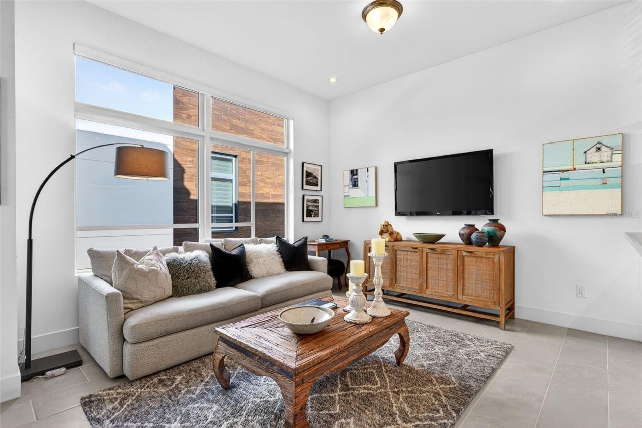 234 Cosmopolitan Court, Sarasota, FL 34236 Photo