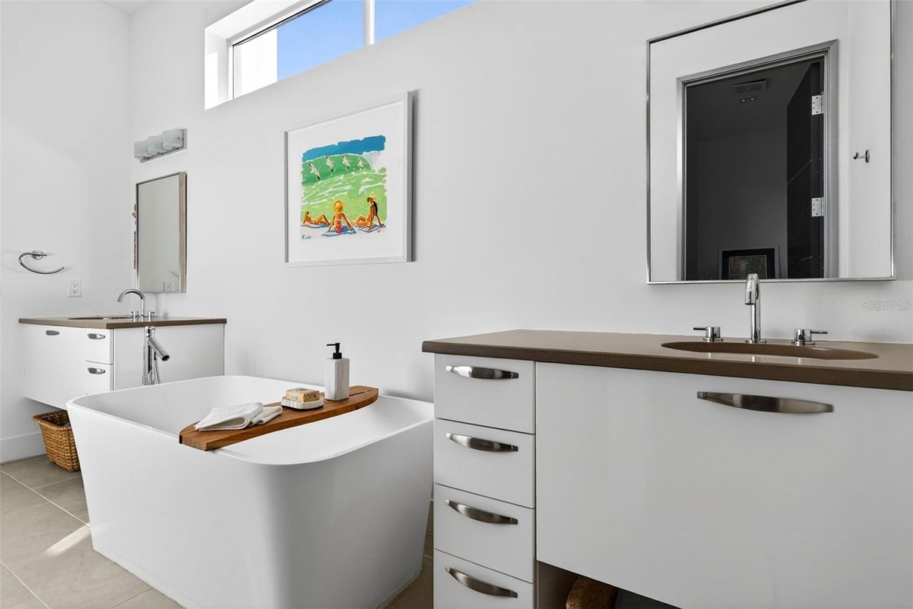 234 Cosmopolitan Court, Sarasota, FL 34236 Photo