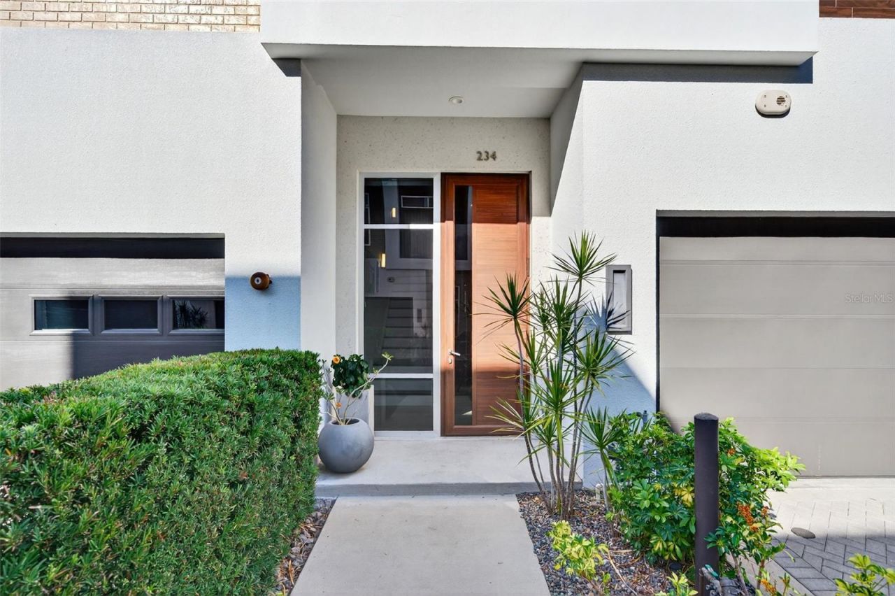 234 Cosmopolitan Court, Sarasota, FL 34236 Photo