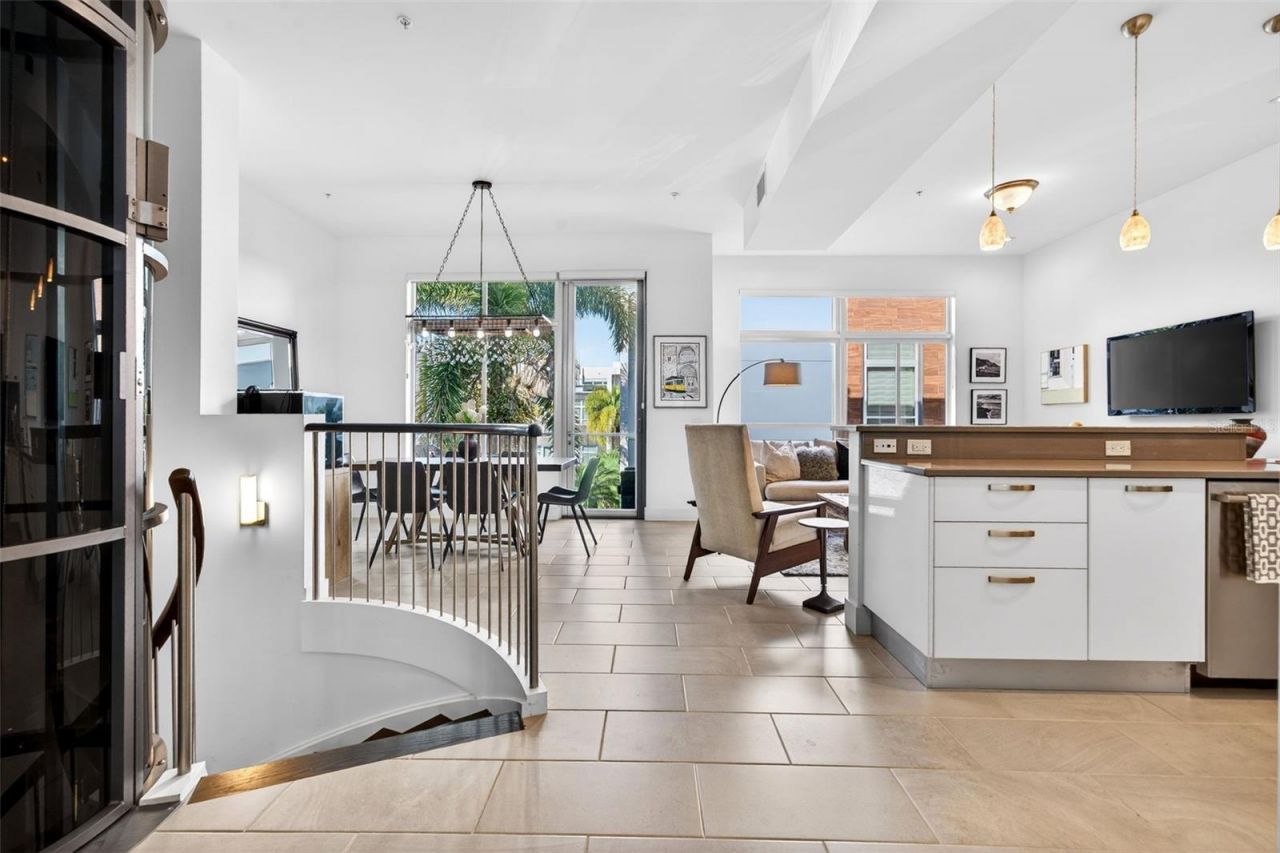 234 Cosmopolitan Court, Sarasota, FL 34236 Photo