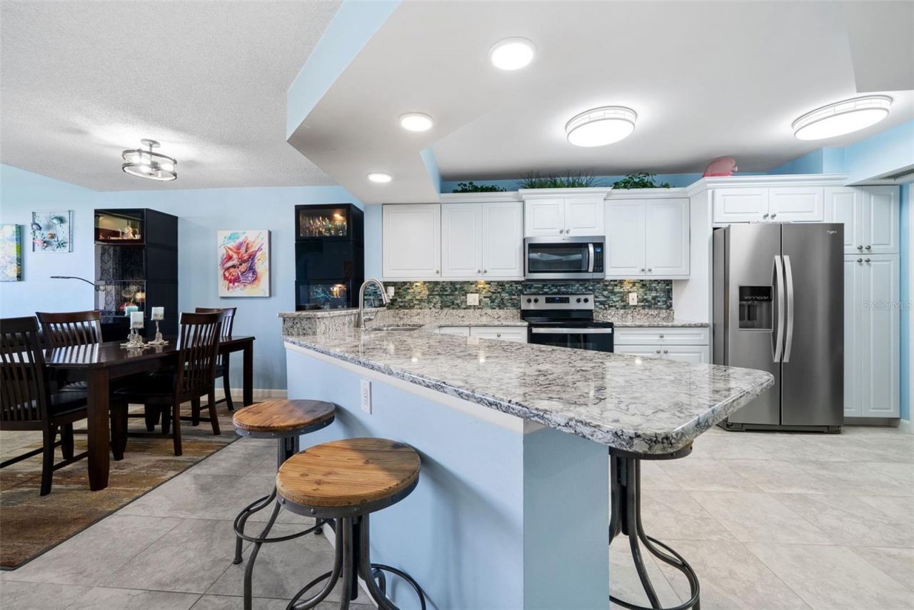 5151 Isla Key Boulevard S, Unit 421, Saint Petersburg, FL 33715 Photo