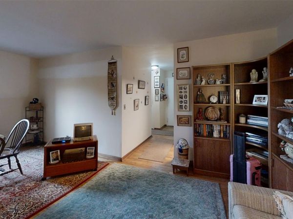 415 Gramatan Avenue, Unit 4F, Fleetwood, NY 10552