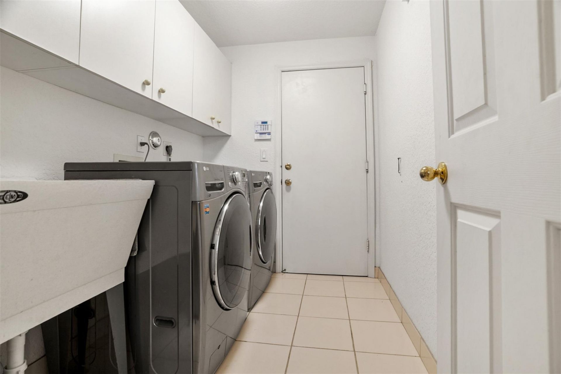 1012 SW 156th Avenue, Pembroke Pines, FL 33027 Photo