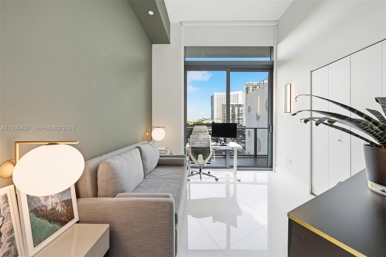 501 NE 31st St, Unit 401, Miami, FL 33137 Photo