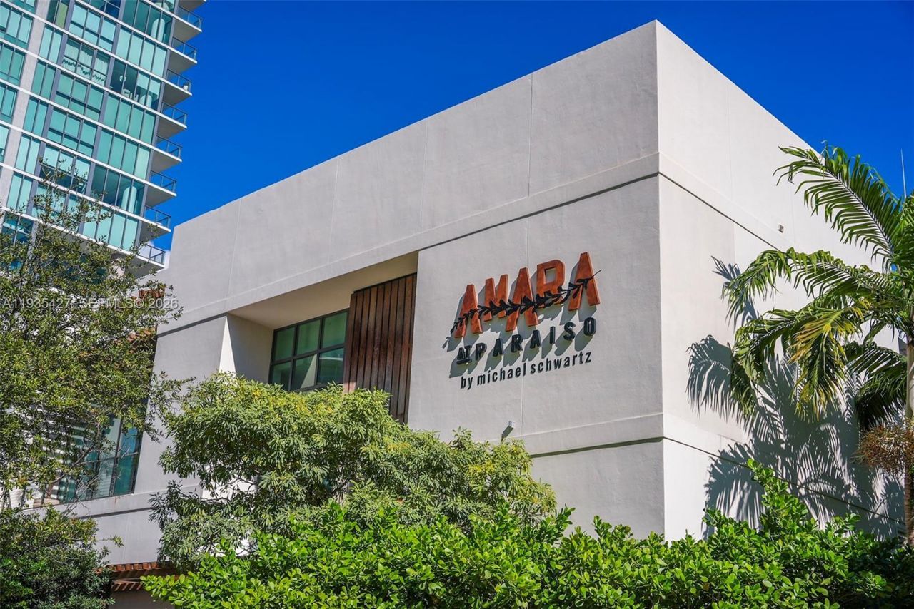 501 NE 31st St, Unit 401, Miami, FL 33137 Photo