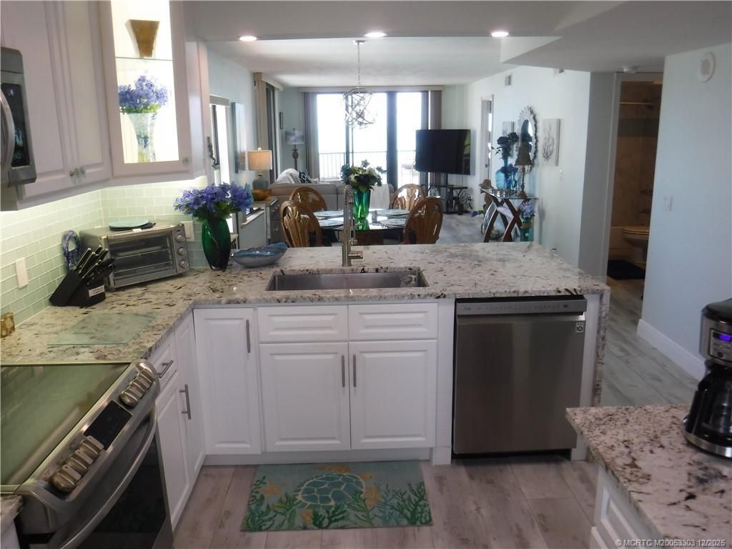 7380 S Ocean Drive, Unit 517, Jensen Beach, FL 34957 Photo